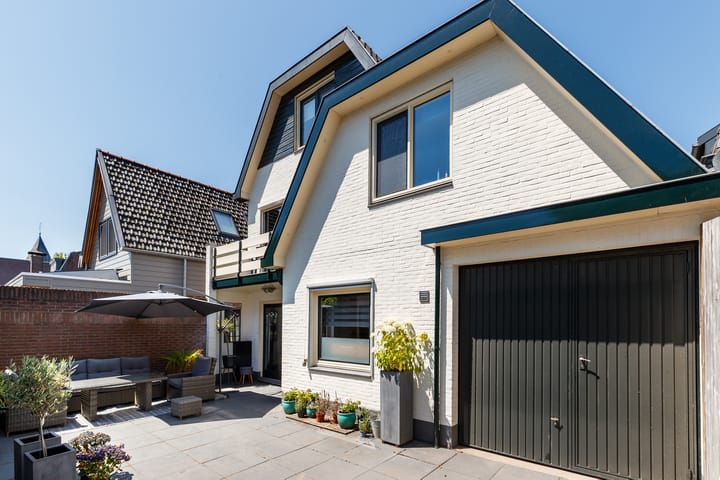 Photo 27 of Schoolstraat 23