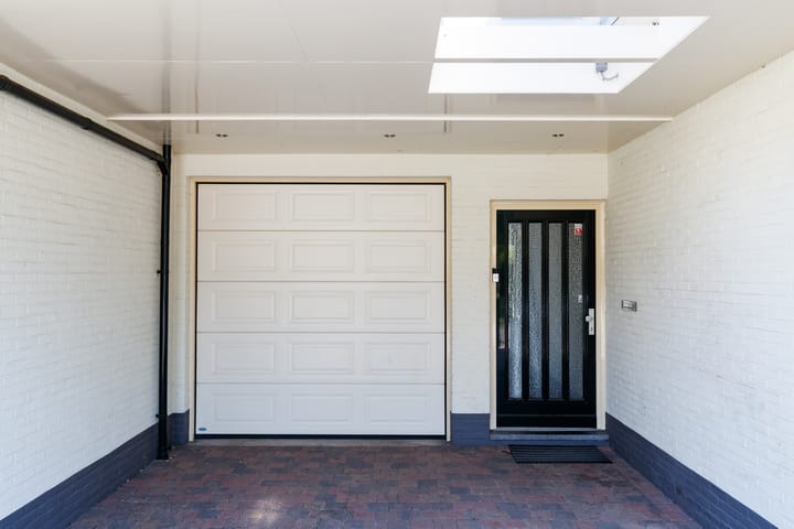 Photo 31 of Schoolstraat 23