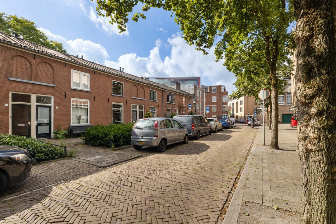 Photo 23 of Dirck van Zuylenstraat 7