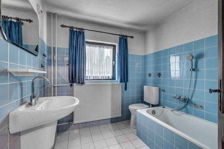 Foto 15 van van Hushovenstraat 6