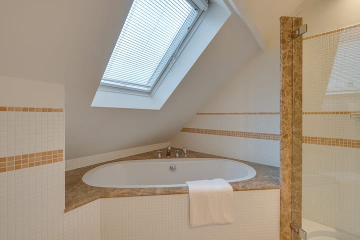 Foto 32 van Schagchelstraat 1-D