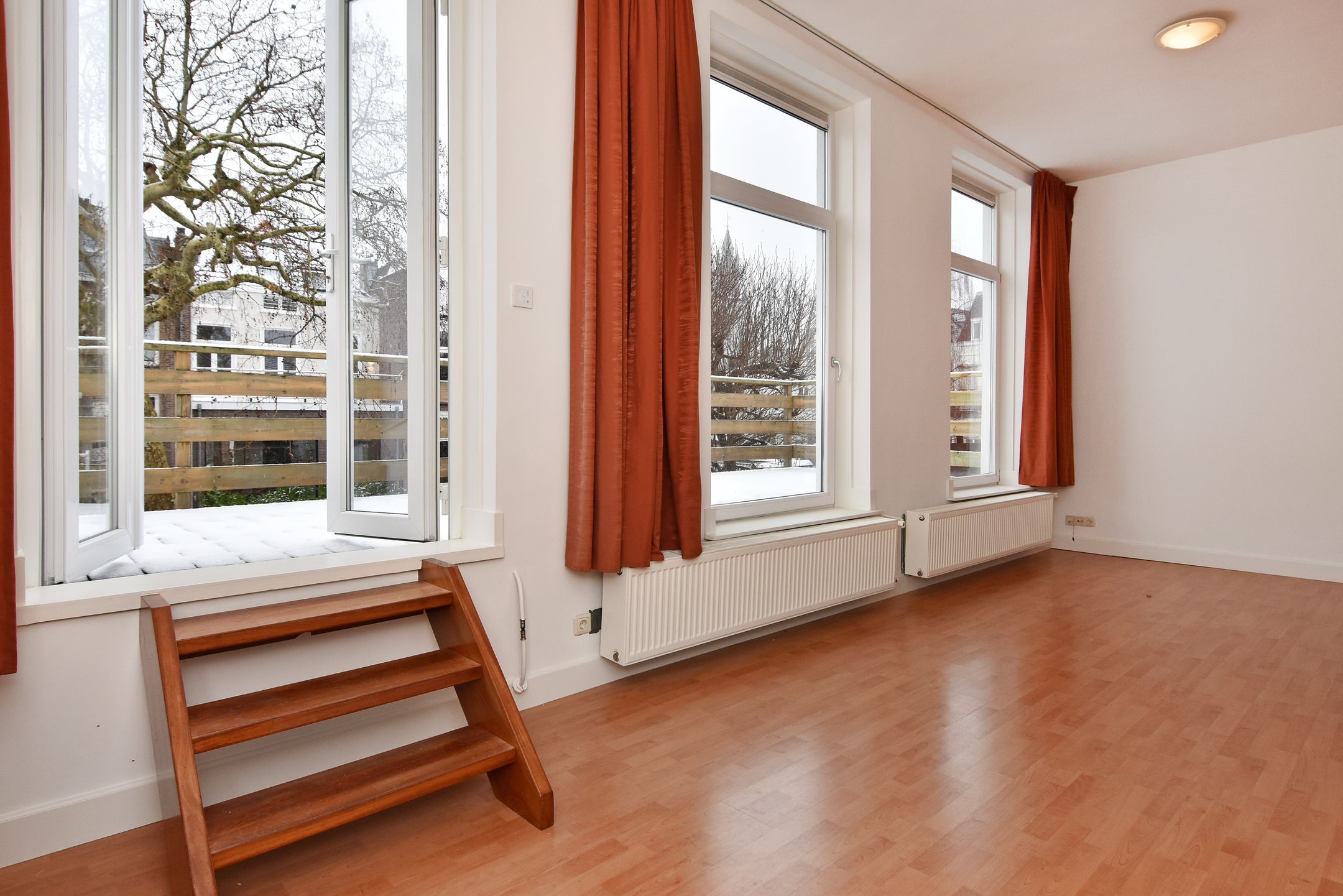 Foto 12 van De Ruijterstraat 82-A