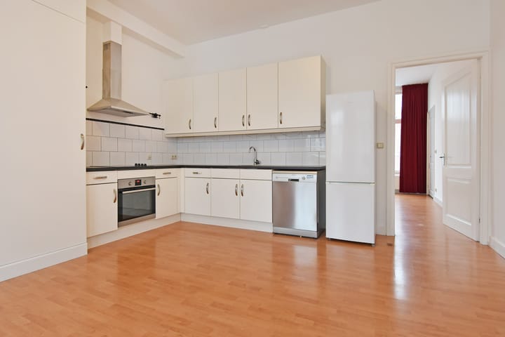 Foto 18 van De Ruijterstraat 82-A