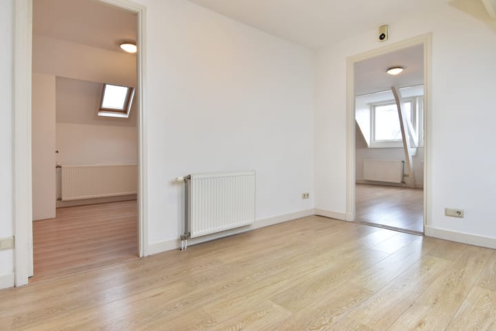 Foto 29 van De Ruijterstraat 82-A