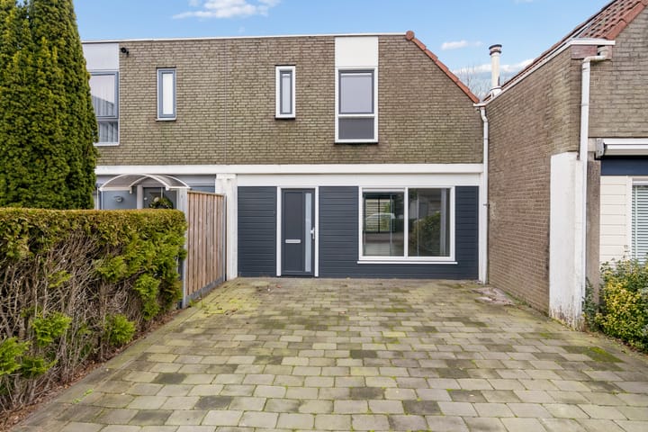 Karveel 50 13 main image