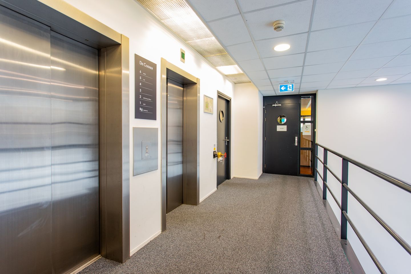 View photo 3 of Overschiestraat 59-A