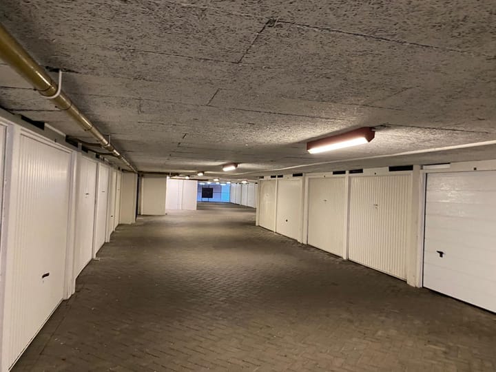 Foto 4 van Hannie Schaftrode 2