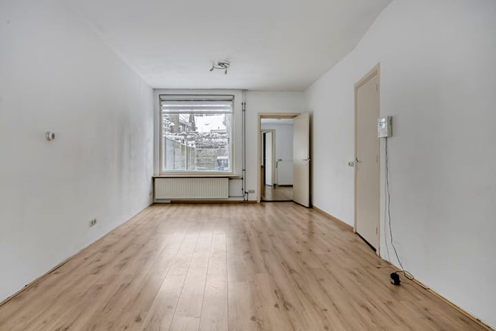 Foto 9 van Elzenstraat 56