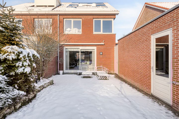 Foto 4 van Paardebloemstraat 6