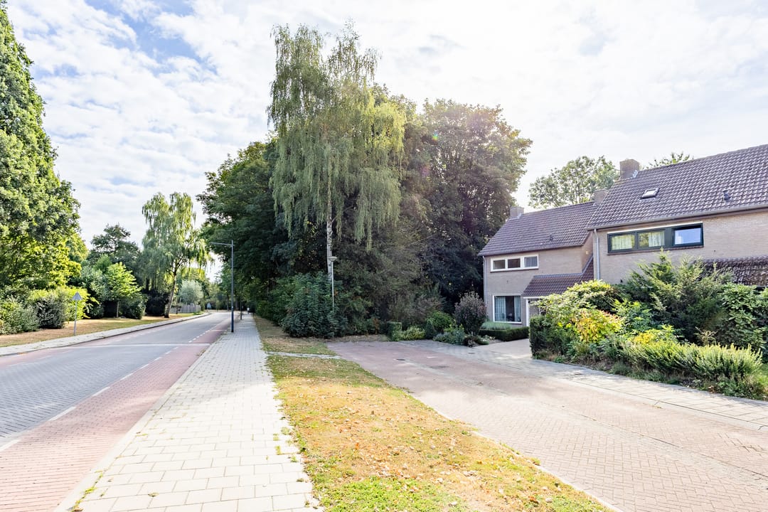 Photo 52 of Aubadestraat 1