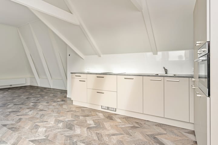 Foto 9 van Voorstreek 16-B