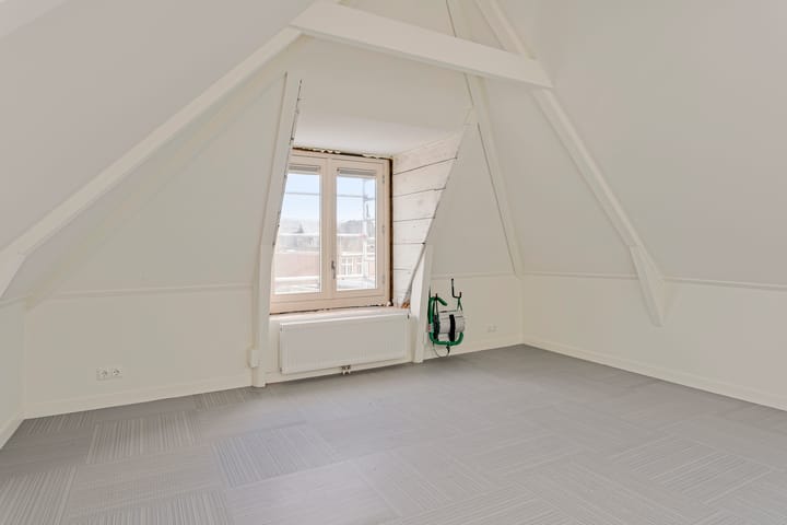 Foto 14 van Voorstreek 16-B