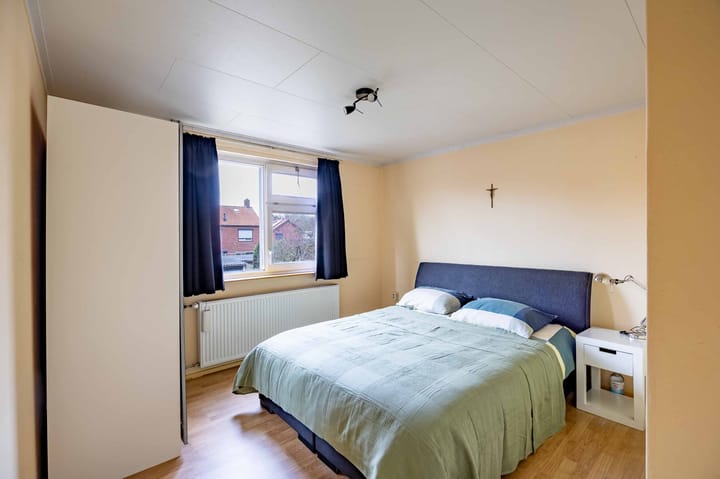 Foto 15 van Montgomerystraat 12