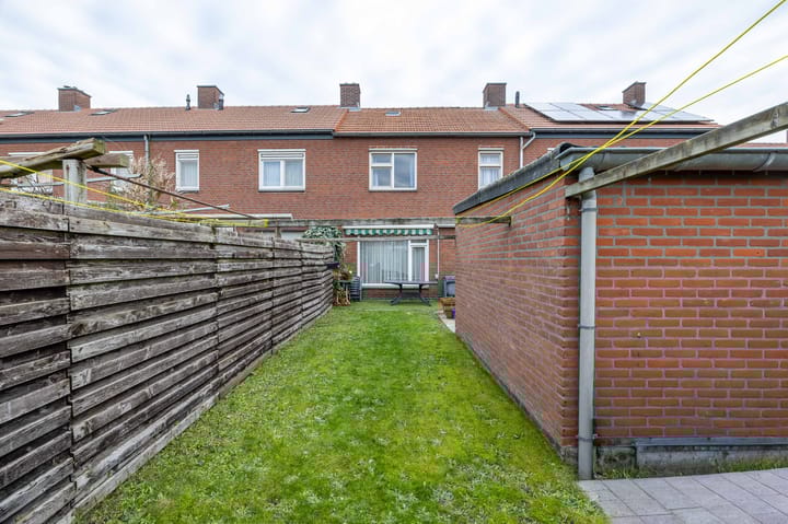 Foto 20 van Montgomerystraat 12