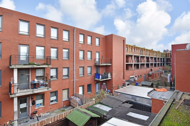 Foto 37 van Brueghelstraat 228