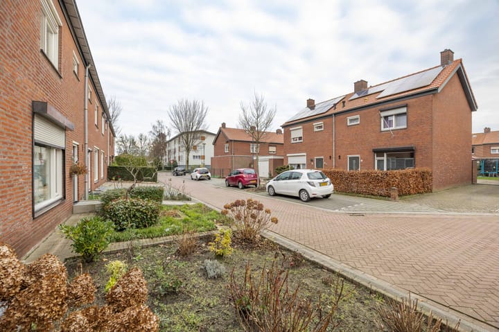 Foto 26 van Montgomerystraat 12