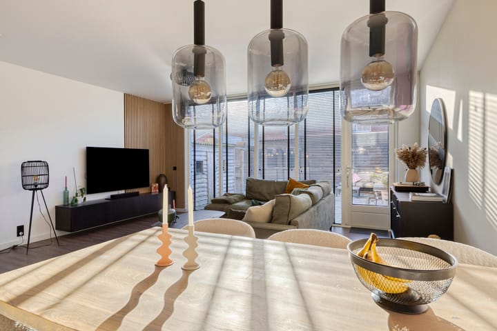 Foto 11 van Leuvenstraat 14