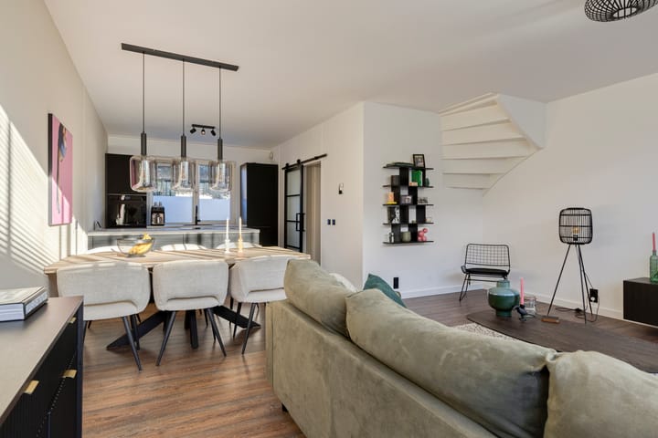 Foto 13 van Leuvenstraat 14