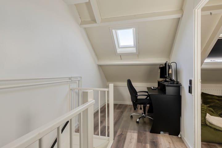 Foto 33 van Leuvenstraat 14