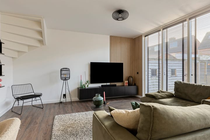 Foto 21 van Leuvenstraat 14