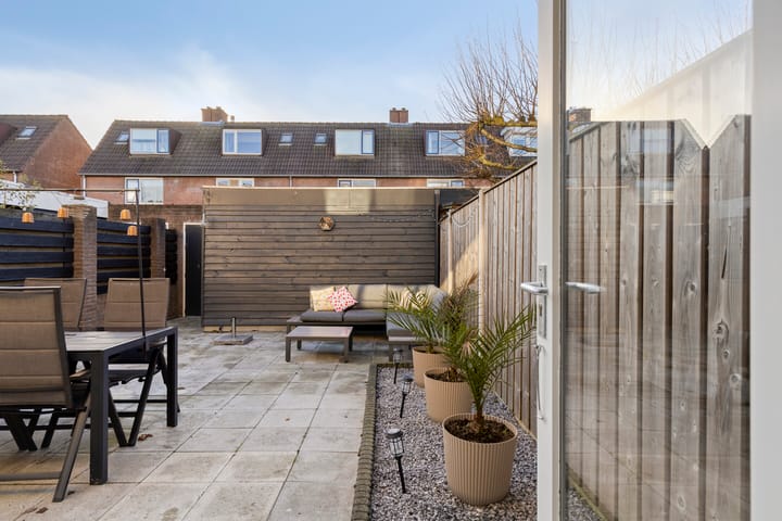 Foto 38 van Leuvenstraat 14