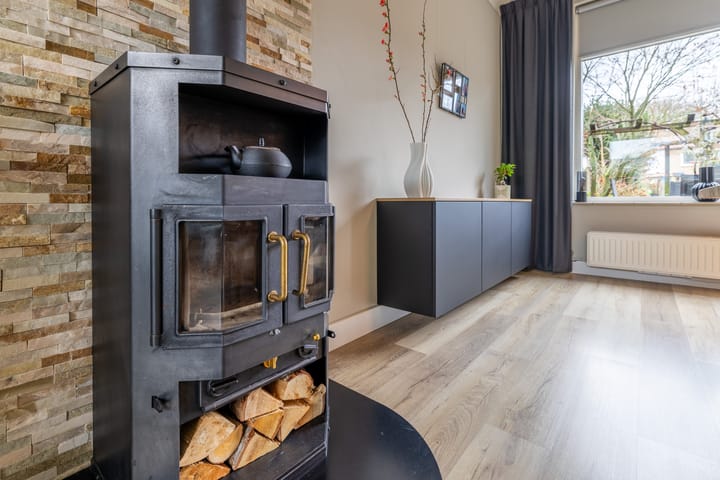 Photo 15 of Leurinkstraat 10