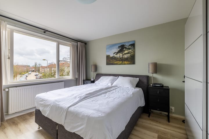 Photo 24 of Leurinkstraat 10