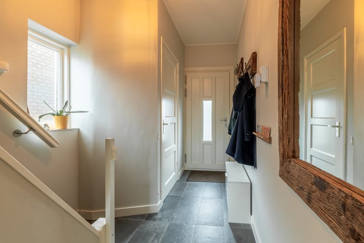 Photo 8 of Leurinkstraat 10