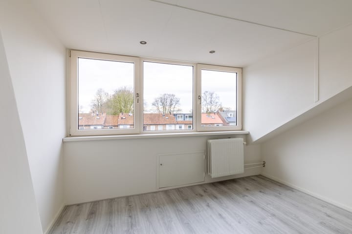 Photo 38 of Leurinkstraat 10