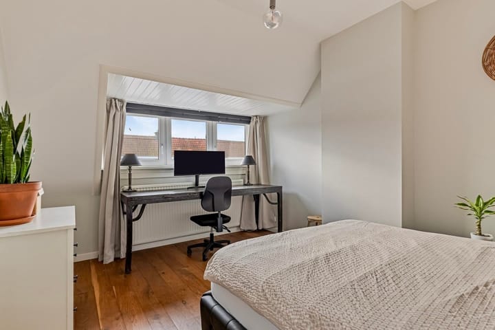 Foto 16 van Tomatenstraat 75