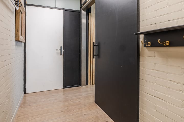 Photo 10 of Zjoekowlaan 43