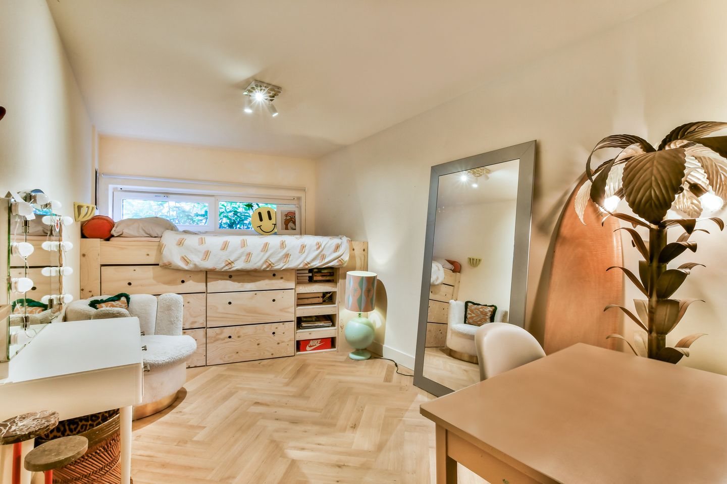 Photo 10 of Planciusstraat 21