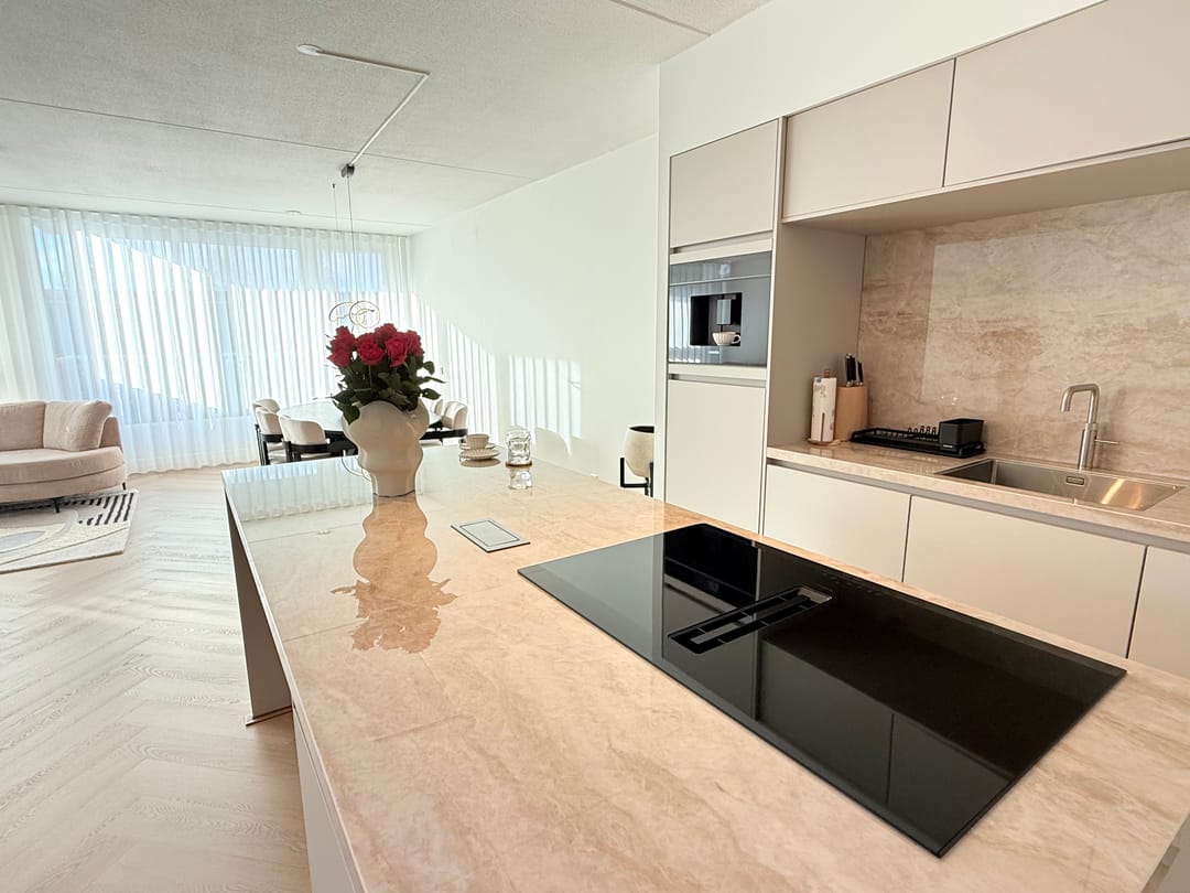 Foto 7 van Stationsplein 42