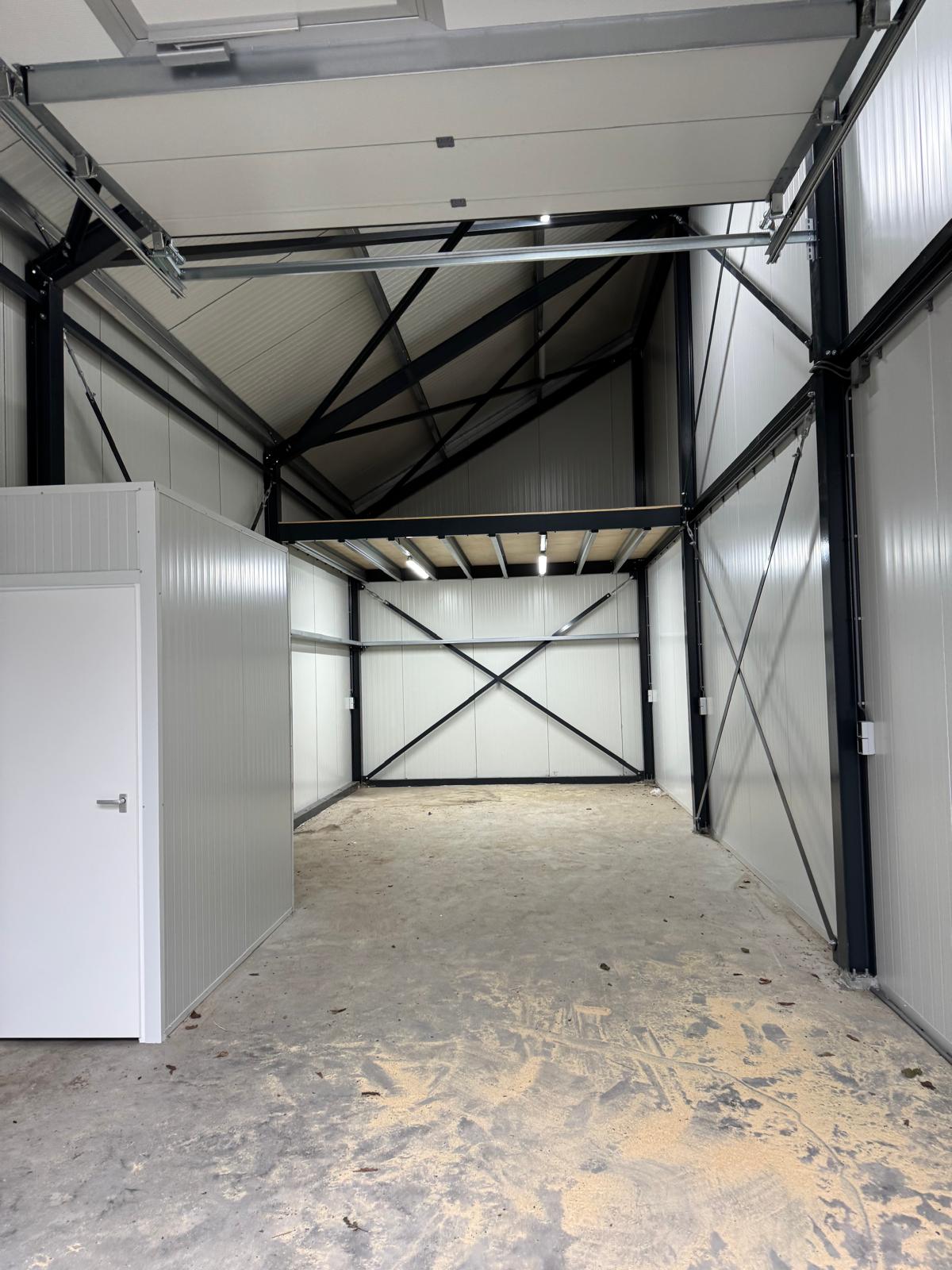 Bekijk foto 4 van Voltaweg 3-A