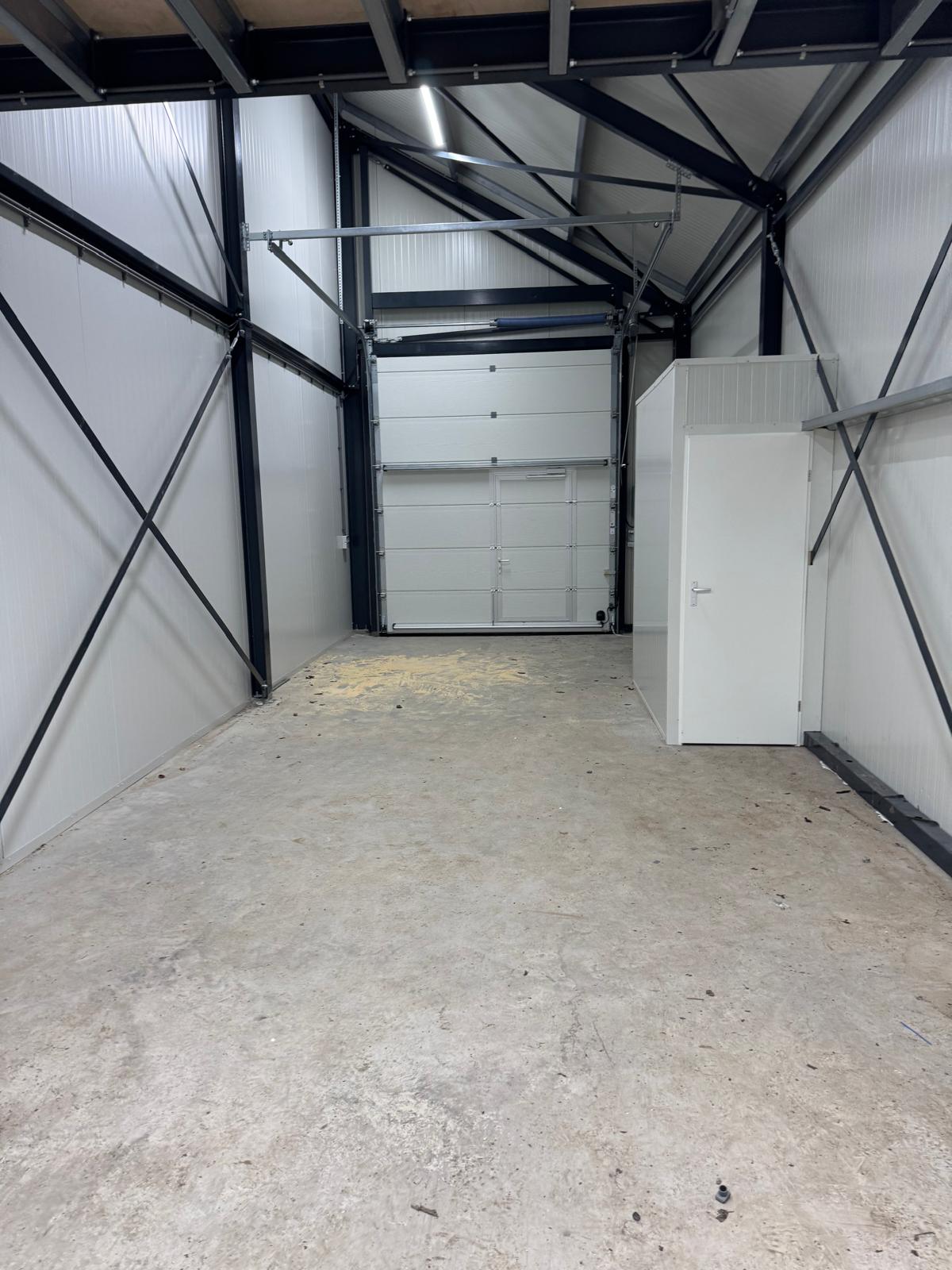 Bekijk foto 2 van Voltaweg 3-A