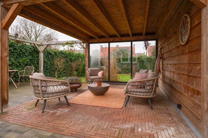 Photo 23 of Asterstraat 6