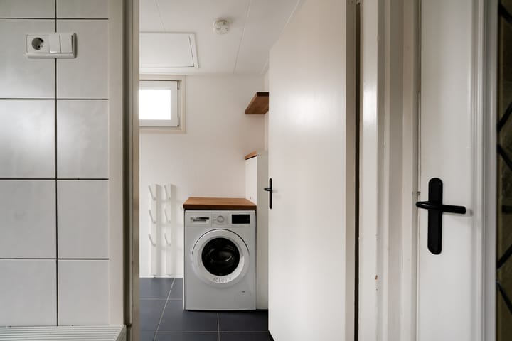 Photo 32 of Asterstraat 6