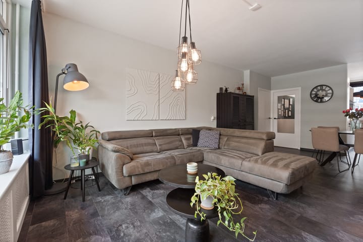 Foto 10 van Hisveltplein 20