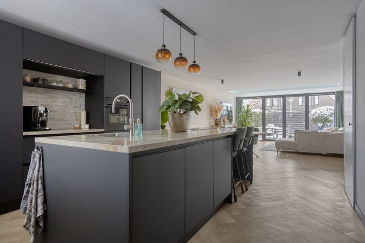 Foto 13 van Beatrixplantsoen 78