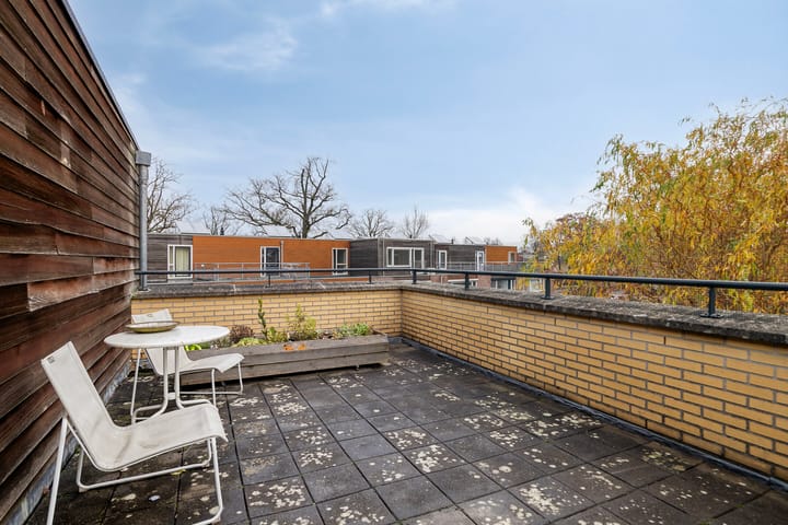 Foto 37 van Michel de Klerkstraat 40