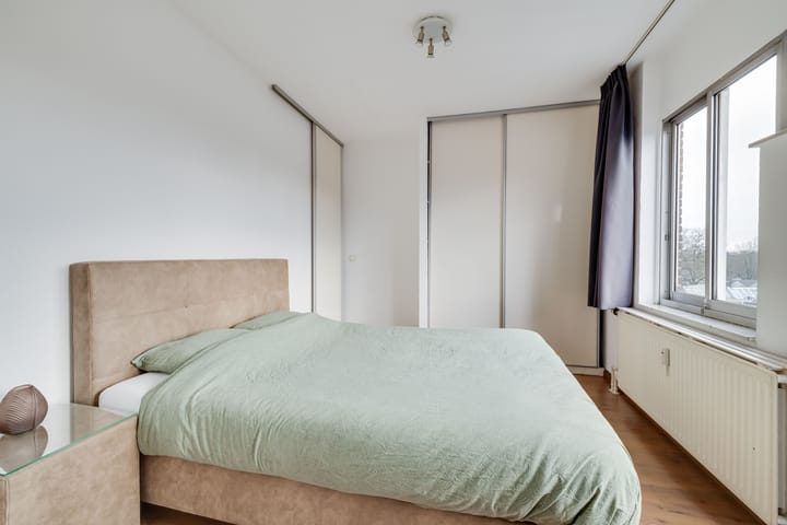 Photo 12 of Houtsnijdershorst 120