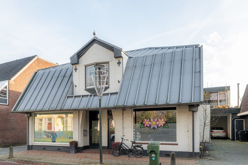 Bekijk foto 2 van 't Oost 8