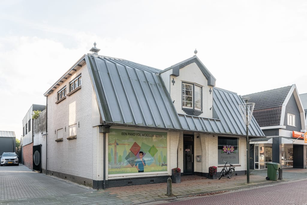 Bekijk foto 3 van 't Oost 8