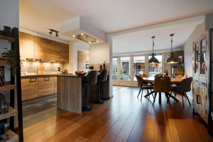 Photo 2 of Perenstraat 17