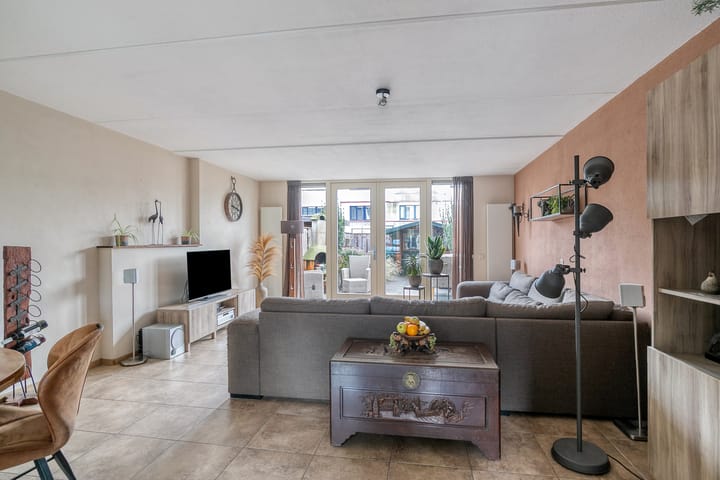 Photo 10 of Gangboord 24