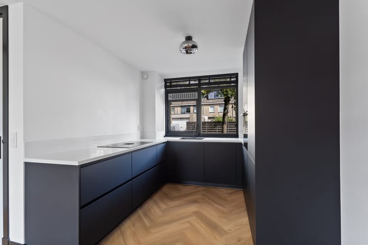 Photo 13 of Citerstraat 4