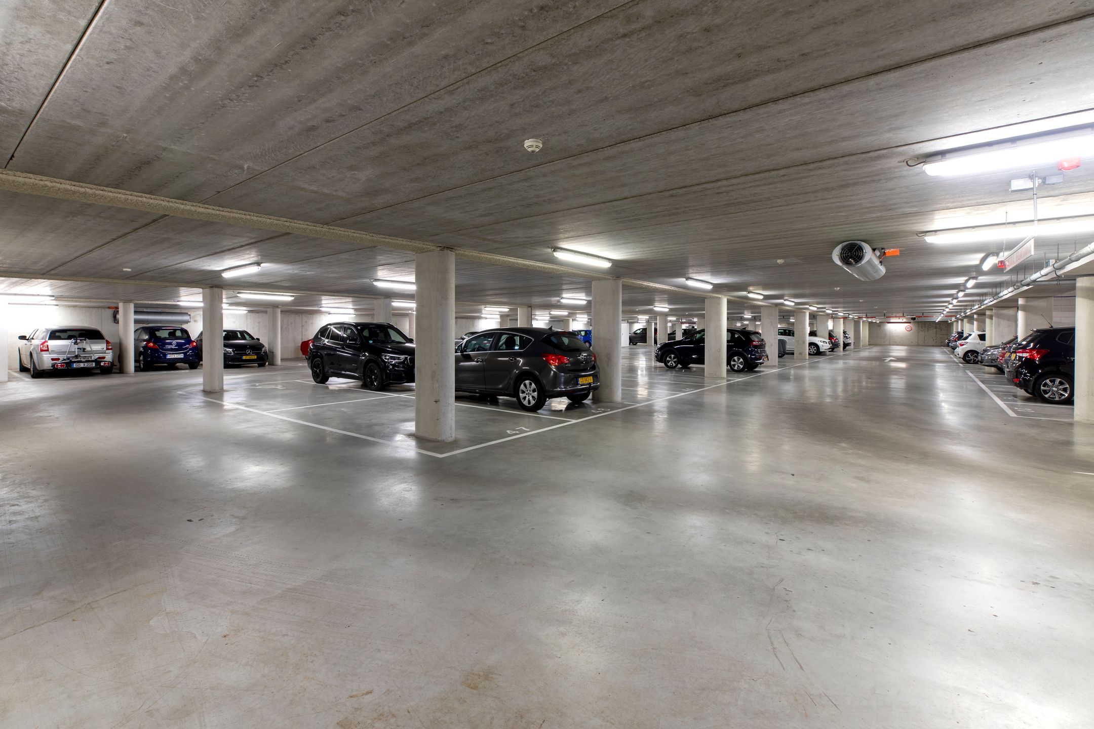 Photo 15 of Van Hogenhoucklaan 97-16