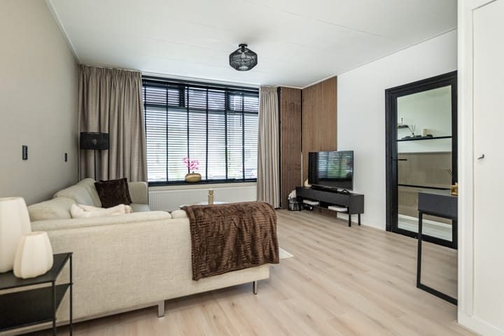 Foto 6 van Lijnbaanstraat 3