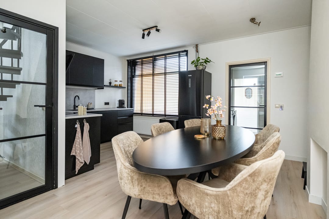 Foto 11 van Lijnbaanstraat 3