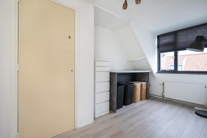 Foto 19 van Lijnbaanstraat 3